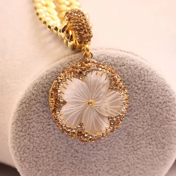 GuaiGuai Bijuterii Alb Natural Sea Shell Pearl Sculptate Pandantiv Floare Placat Cu Aur De Culoare Lanț Colier Handmade Pentru Femei Doamne