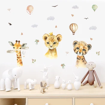 Desene Animate De Animale Sălbatice Leu, Girafa Cu Buline Acuarelă Autocolante De Perete Pepinieră De Îndepărtat De Vinil De Perete Decal Copiii Boy Camera De Decor Acasă